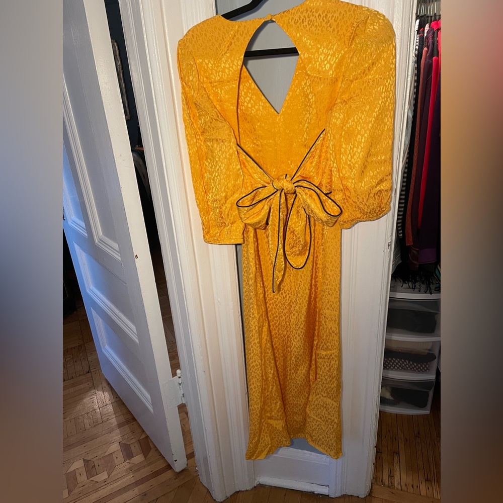 Open back Rebecca Vallance yellow dress